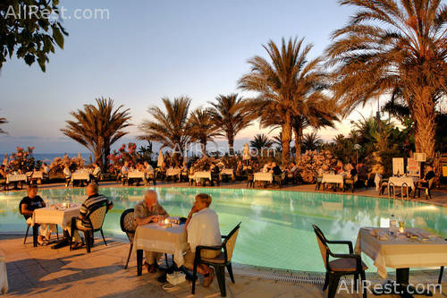 Athena Beach Hotel 13